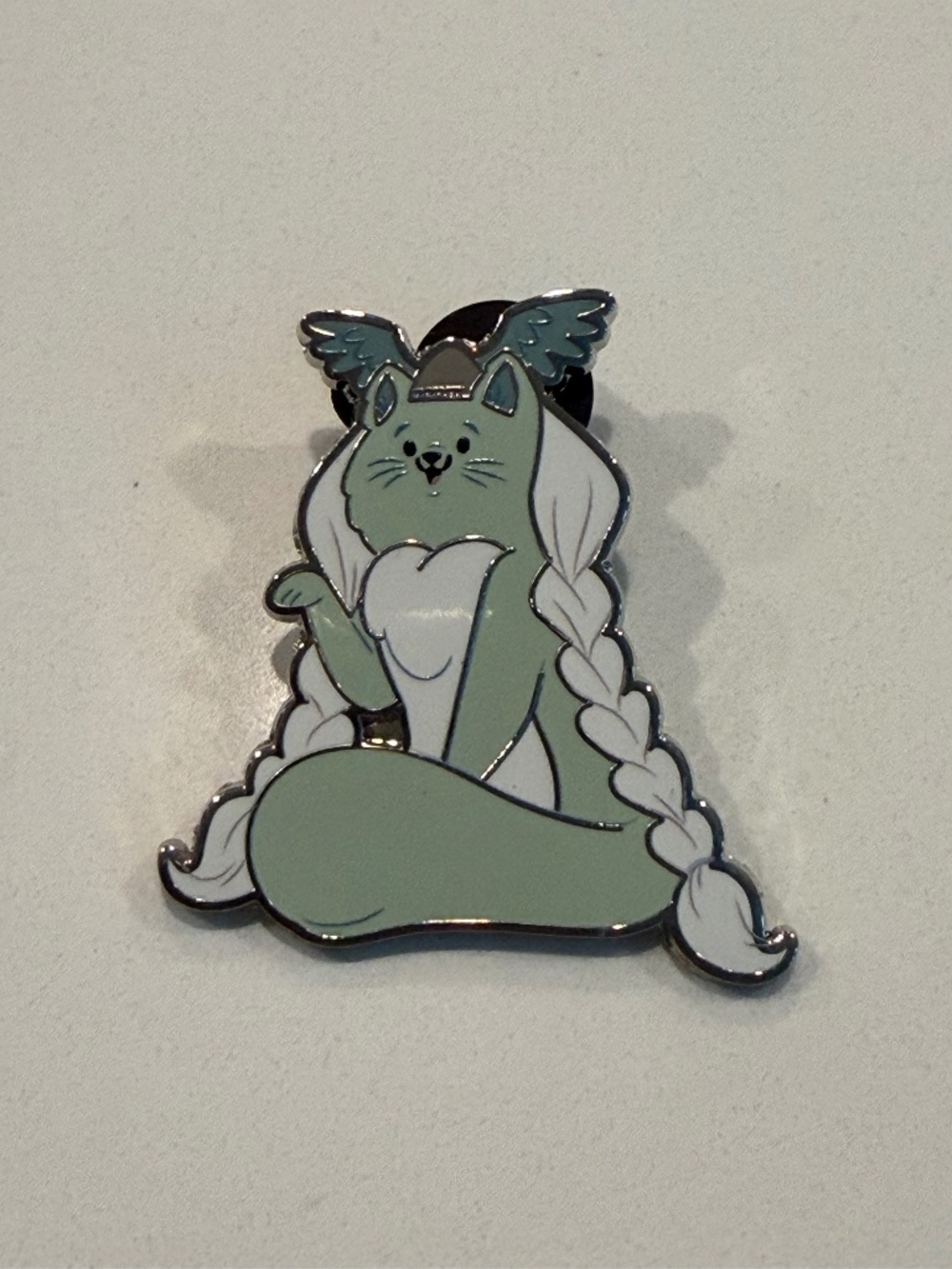 Disney 2026 Halloween Mystery Pack Haunted Mansion Opera Singer Cat Pin